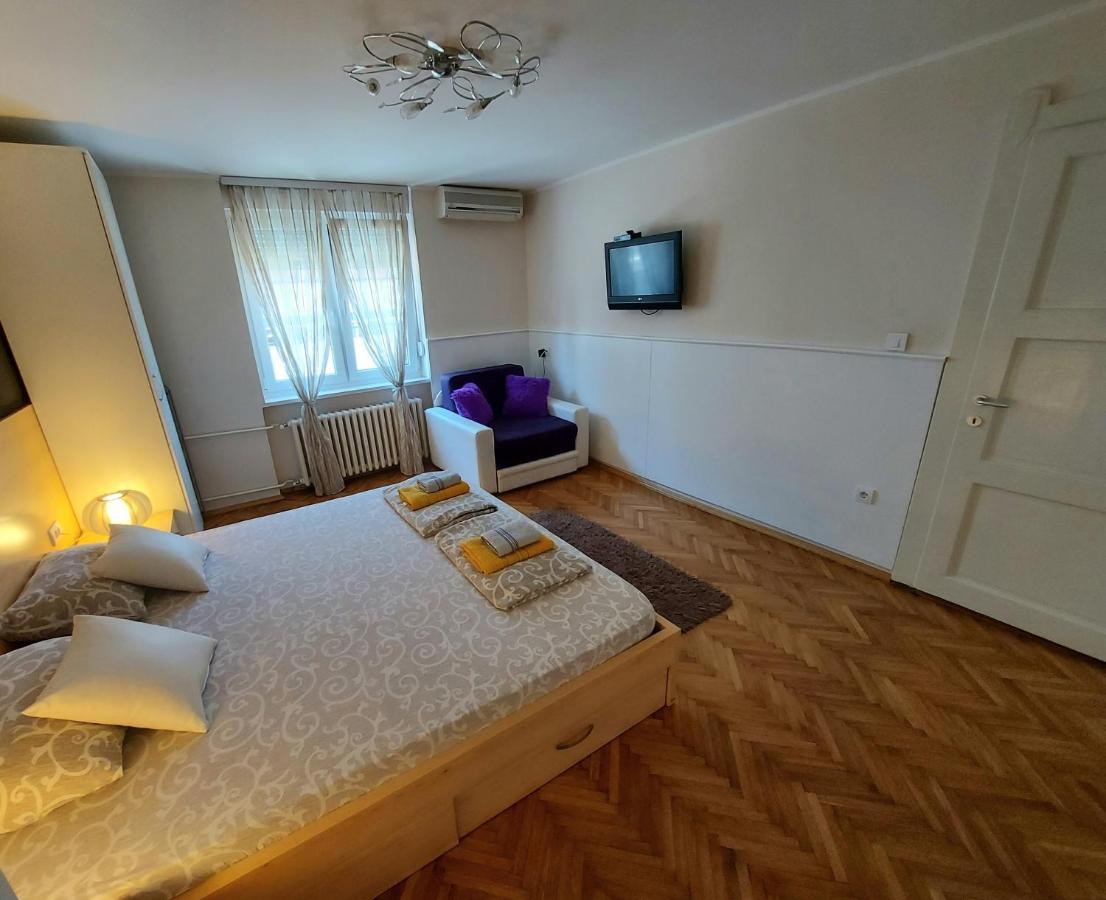 Central Apartment With Garage Novi Sad Exterior foto