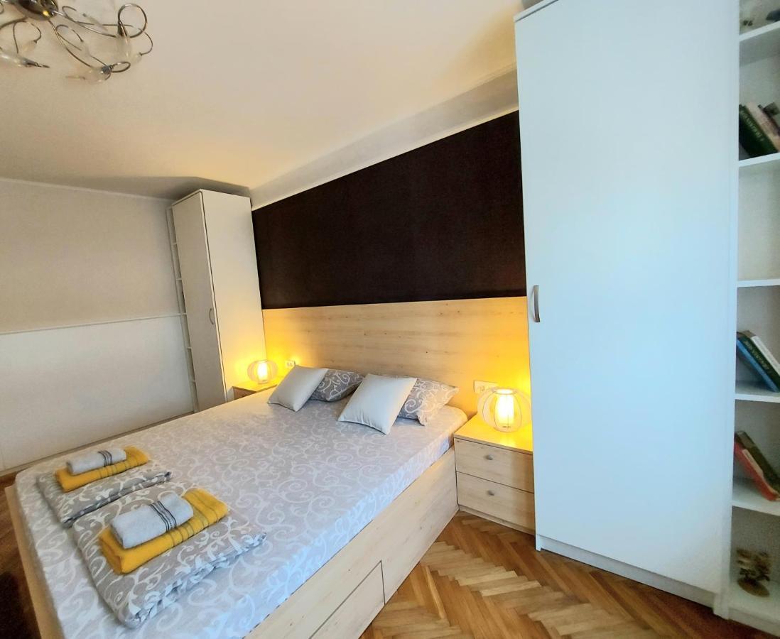 Central Apartment With Garage Novi Sad Exterior foto