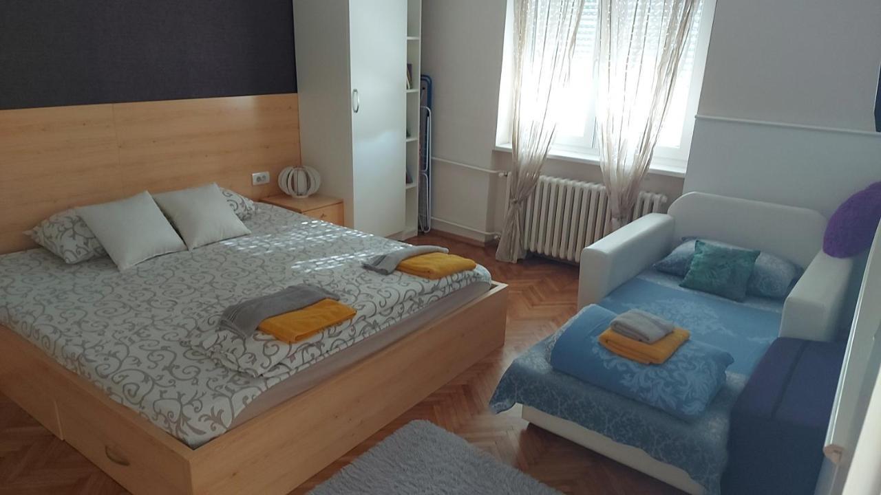 Central Apartment With Garage Novi Sad Exterior foto