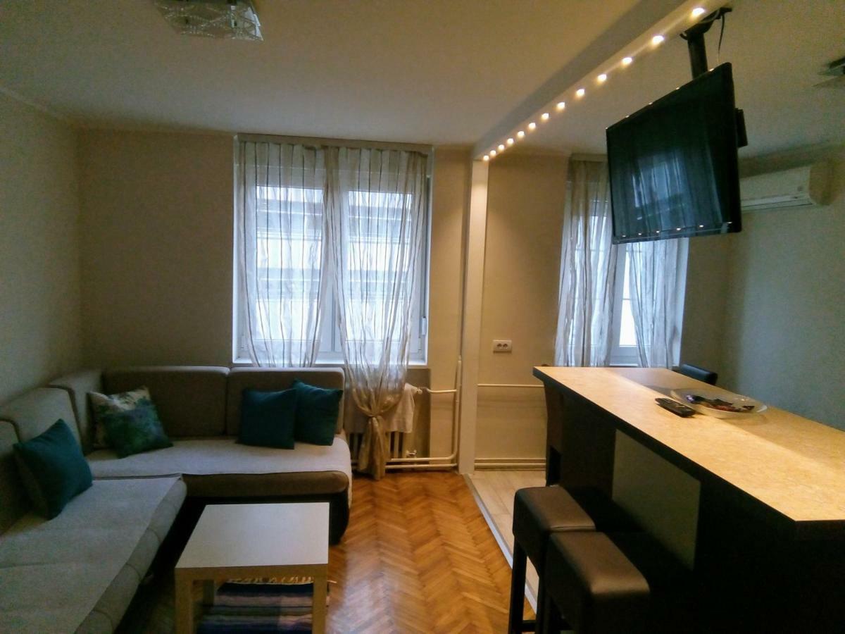 Central Apartment With Garage Novi Sad Exterior foto